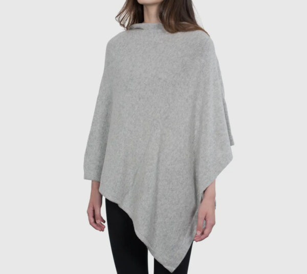 Poncho MOON_gris