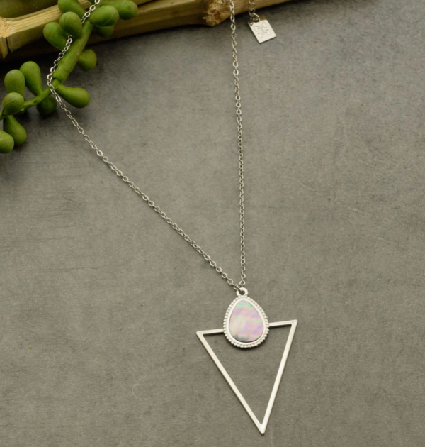 Collier_deborah
