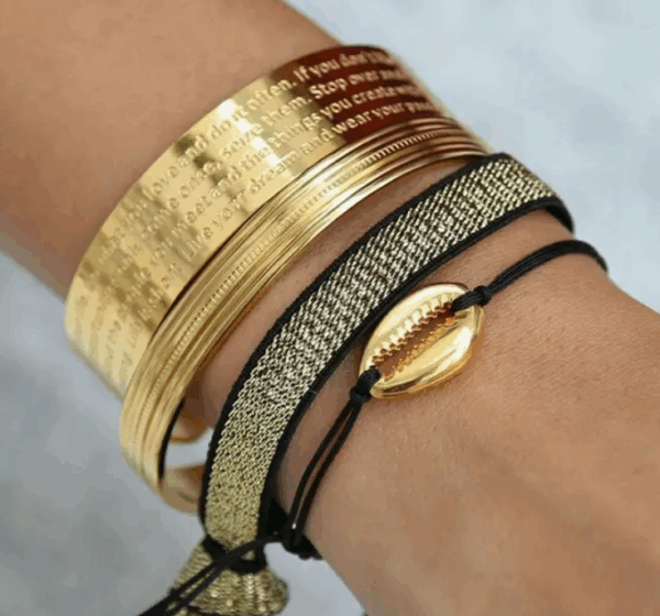 Bracelet_coquillagenoirdore1