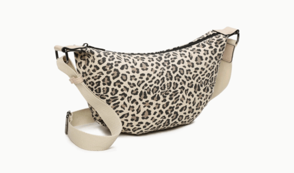 Sac ines leopard