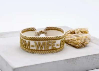 Braceletmom