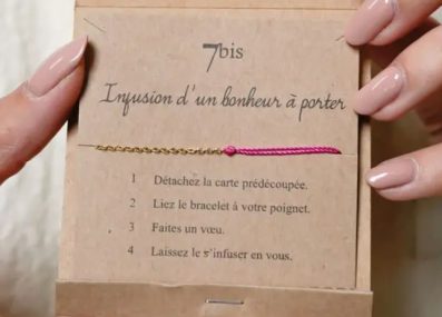 Braceletportebonheurfuschia