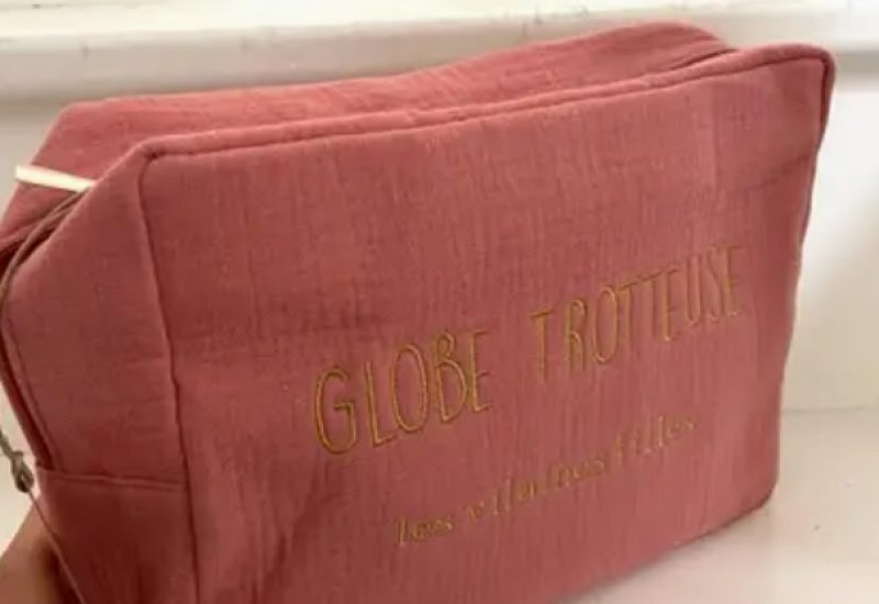 Trousse globe trotteuse