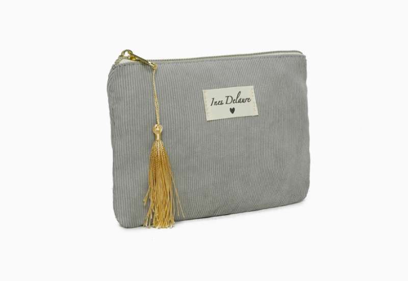 pochette gris souris